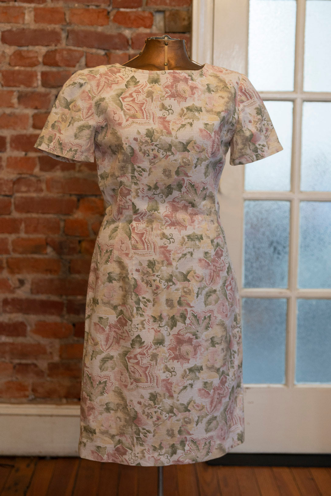 1980s Vintage Pastel Floral Linen Pencil Dress