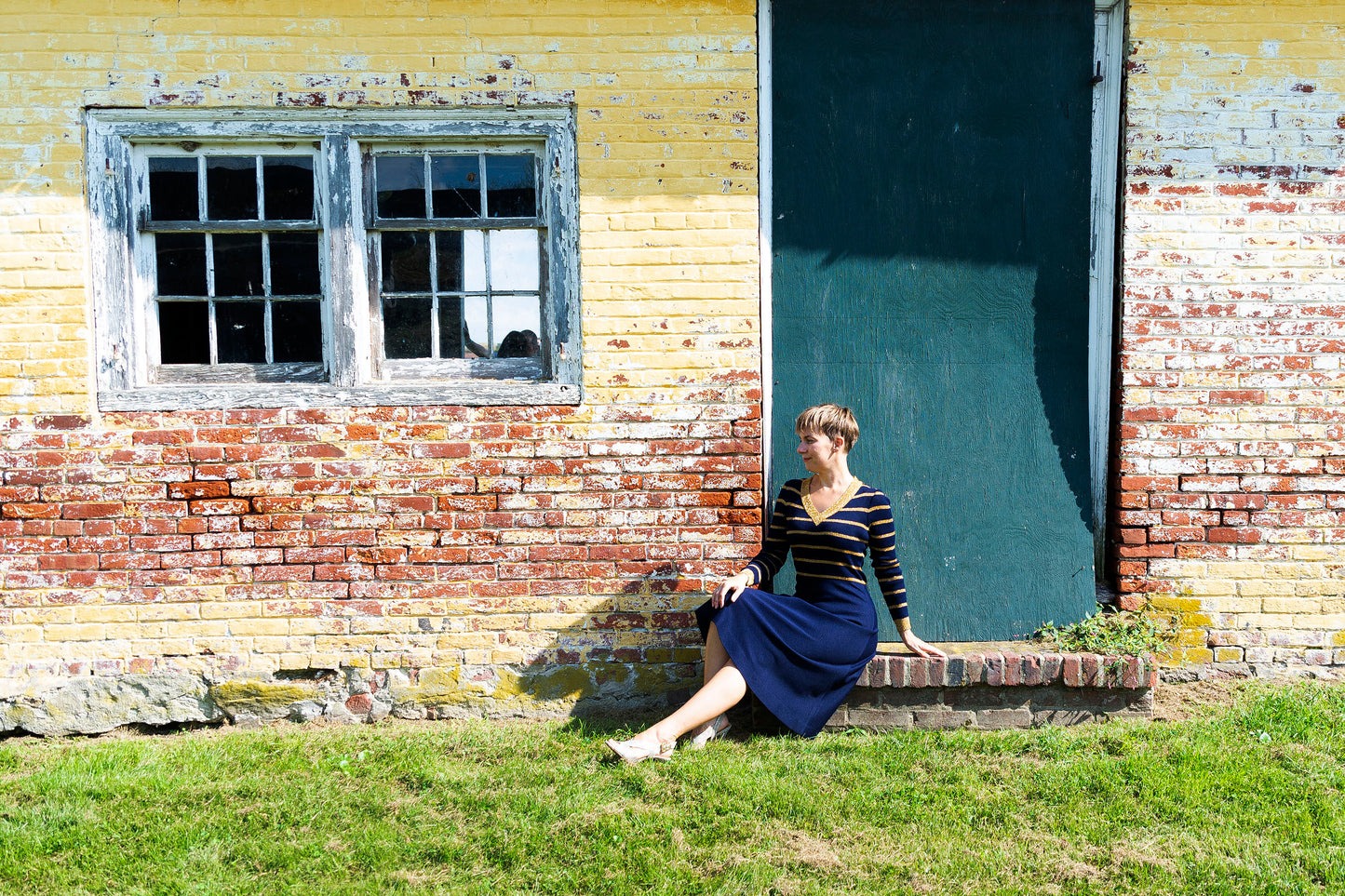 1970s Vintage Knit Fit and Flare Dress